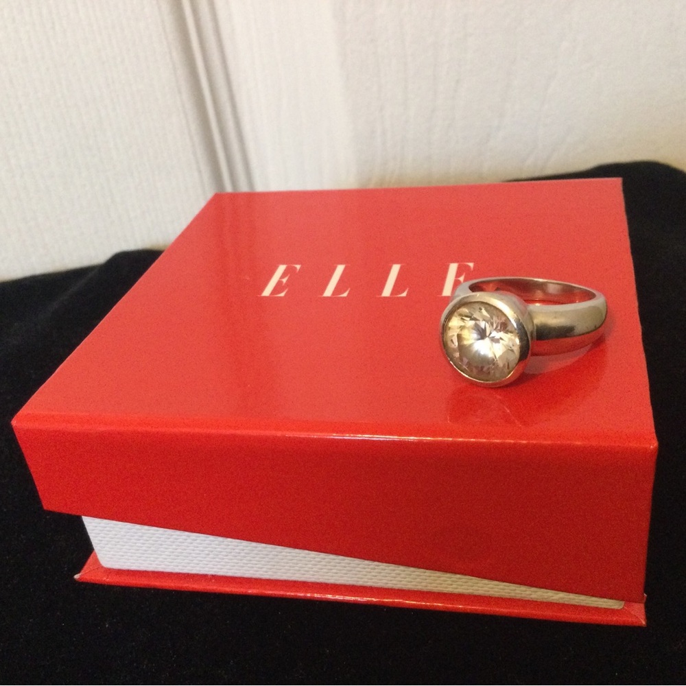 ELLE White Lights Ring, Size 7